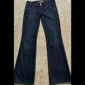 Hudson boot cut jeans flap pockets smoke free home rarely worn. Stretch material